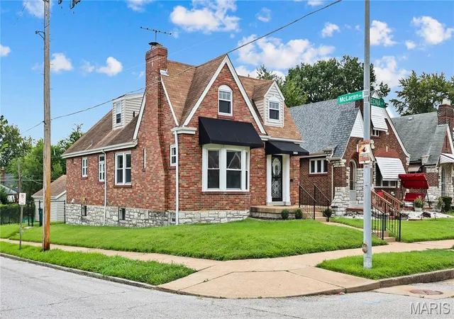 Photo 2 of Sale Pending at 8464 Edna St, Saint Louis, MO 63147 | MLS# MIS26042137 | Listing updated on 2026-08-13