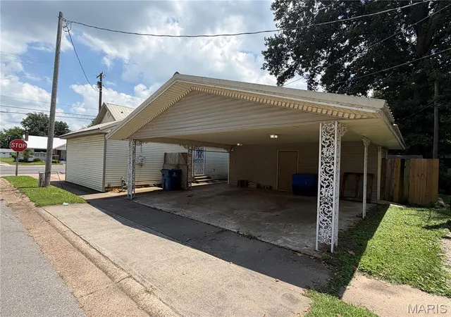 5th image of 801 S Main St, Charleston, MO 63834 | MLS# MIS26042161