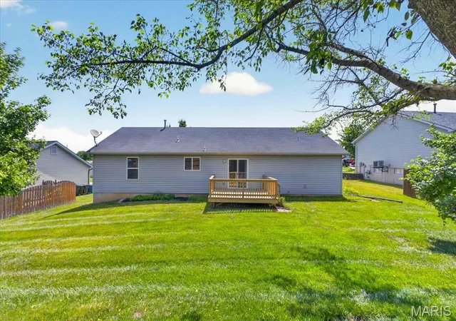 Homes for sale in Troy, MO | 171 Glen Forest Dr, Troy, MO 63379 | MLS# MIS26042173