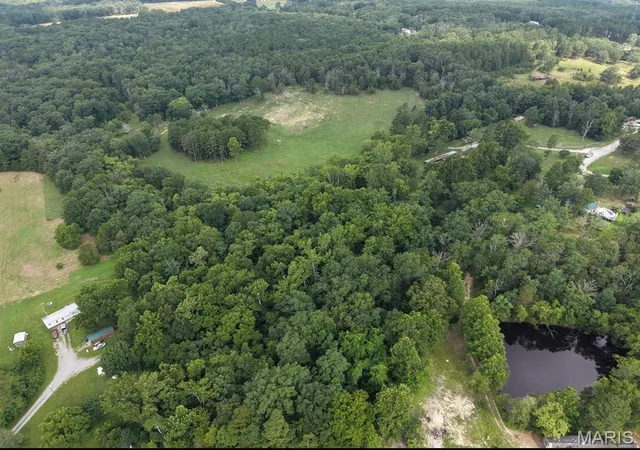 1st image of 20003 Gore Rd, Sainte Genevieve, MO 63670 | MLS# MIS26042178
