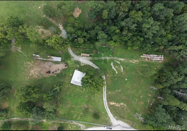 4th image of 20003 Gore Rd, Sainte Genevieve, MO 63670 | MLS# MIS26042178