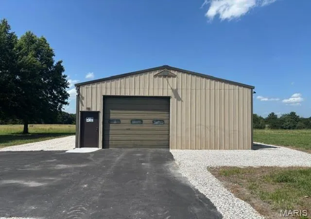 Homes for sale in Santa Fe, MO | 33910 Route D, Santa Fe, MO 65282 | MLS# MIS26042202