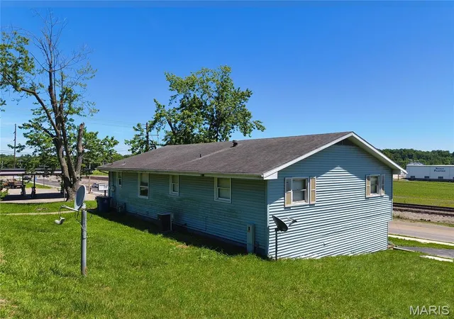 Homes for sale in Scott City, MO | 2200 Main St, Scott City, MO 63780 | MLS# MIS26042210