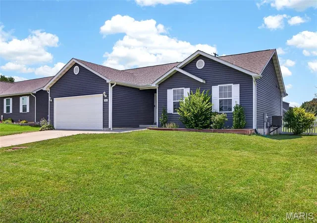 Homes for sale in Troy, MO | 153 Rockford Dr, Troy, MO 63379 | MLS# MIS26042223