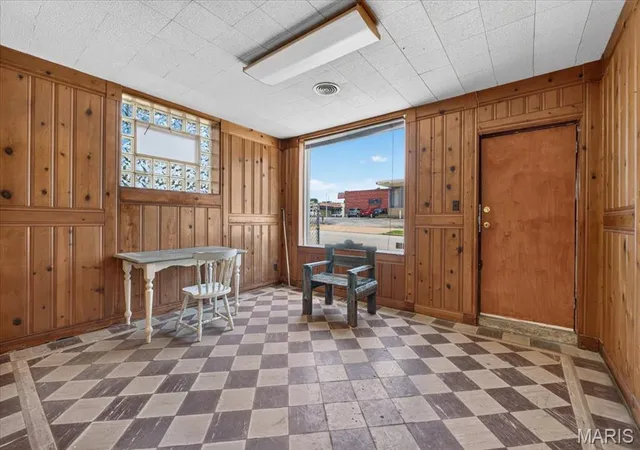 32nd image of 3152 Watson Rd, St Louis, MO 63139 | MLS# MIS26042234