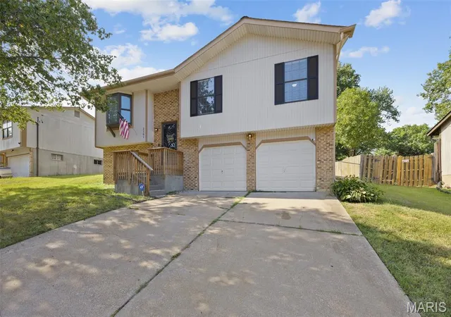 Homes for sale in Barnhart, MO | 2161 Wilderness Trl, Barnhart, MO 63012 | MLS# MIS26042244