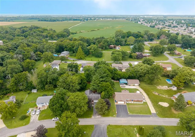 Homes for sale in Troy, IL | 8424 Steelecrest Ln, Troy, IL 62294 | MLS# MIS26042249