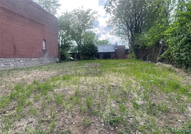 Land for sale at 3173 Minnesota Ave, Saint Louis, MO 63118 | MLS# MIS26042250