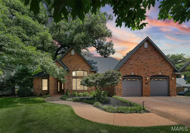 1st image of 39 Country Club Pl, Belleville, IL 62223 | MLS# MIS26042257
