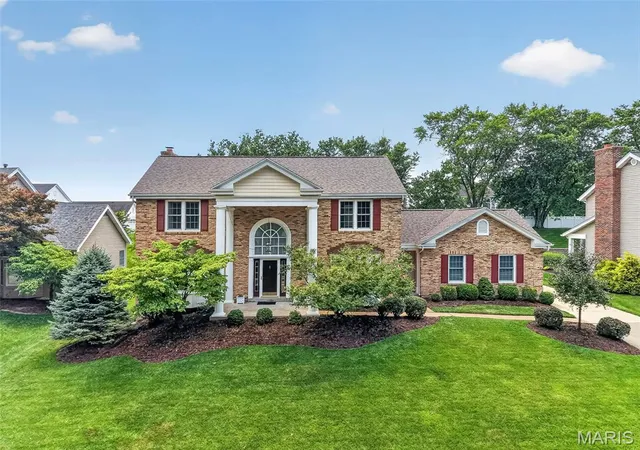 Homes for sale in Wildwood, MO | 18126 Edgewood Cir, Wildwood, MO 63038 | MLS# MIS26042263