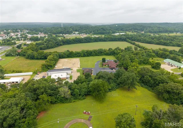 Homes for sale in Marble Hill, MO | 105 Elim Heights Dr, Marble Hill, MO 63764 | MLS# MIS26042292