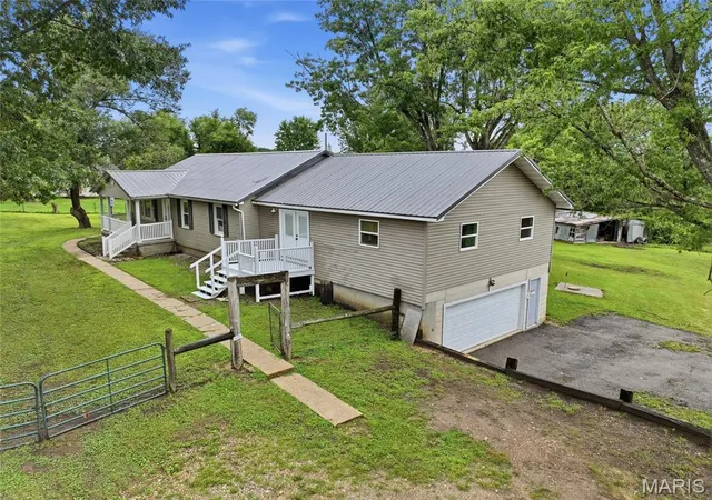Homes for sale in Newburg, MO | 18855 County Road 7300, Newburg, MO 65550 | MLS# MIS26042311