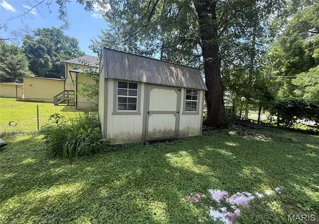 21st image of 804 Walnut St, Hannibal, MO 63401 | MLS# MIS26042315