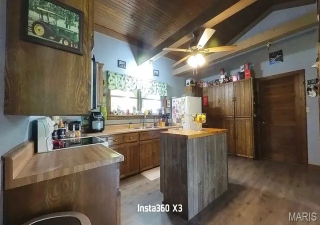 Homes for sale in West Plains, MO | 9013 County Road 6750, West Plains, MO 65775 | MLS# MIS26042384