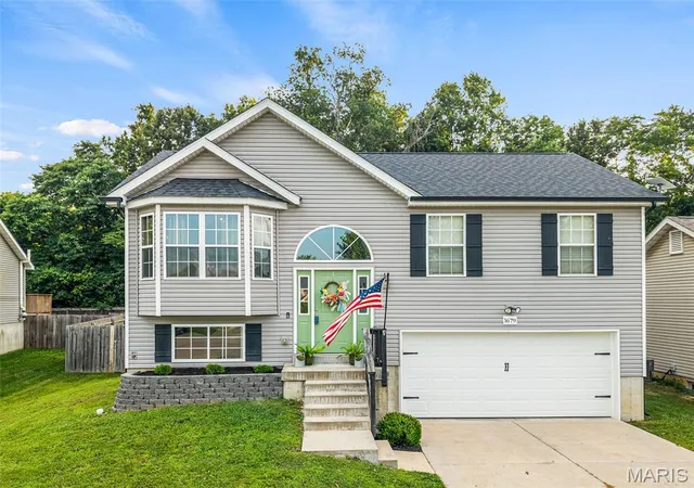 Homes for sale in Pevely, MO | 1679 Waters Edge Wy, Pevely, MO 63070 | MLS# MIS26042396