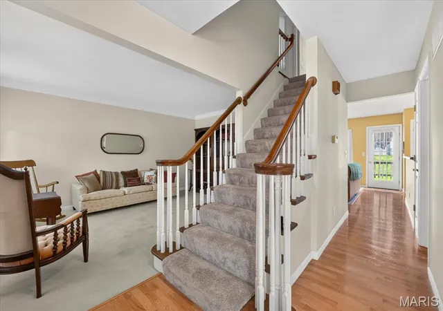 Homes for sale in Oakville, MO | 2739 Cripple Creek Dr, Oakville, MO 63129 | MLS# MIS26042397