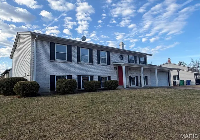1st image of 2290 Montagne Dr, Florissant, MO 63033 | MLS# MIS26042441