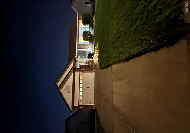 3rd image of 441 Slusser Ln, Florissant, MO 63031 | MLS# MIS26042443
