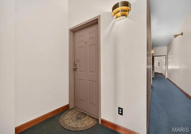Photo 3 of Condo for sale at 4317 Lindell Blvd #D, St Louis, MO 63108 | MLS# MIS26042459 | Listing updated on 2026-09-05