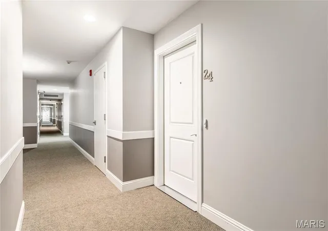 2nd image of 14443 Bantry Ln, Chesterfield, MO 63017
