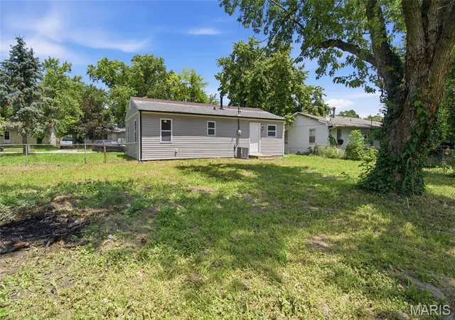 Homes for sale in Cahokia, IL | 16 School St, Cahokia, IL 62206 | MLS# MIS26042468