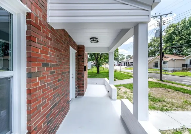 5th image of 2412 Wallis Ave, Overland, MO 63114 | MLS# MIS26042471