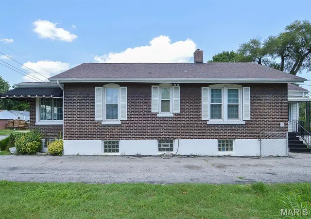 Homes for sale in East St Louis, IL | 510 N 29Th St, East St Louis, IL 62205 | MLS# MIS26042479