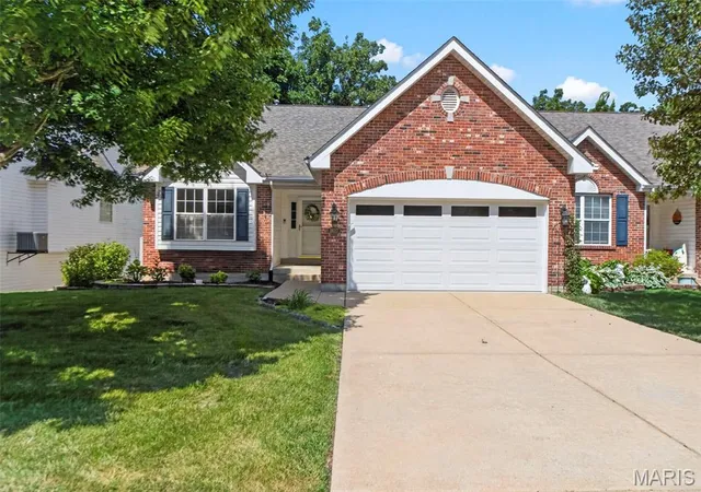 Homes for sale in Wentzville, MO | 1627 Polar Dr, Wentzville, MO 63385 | MLS# MIS26042489