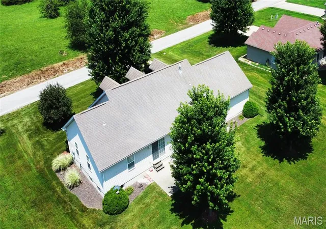 Photo 2 of Single family home for sale at 454 Rose St, Montgomery City, MO 63361 | MLS# MIS26042494 | Listing updated on 2026-09-01