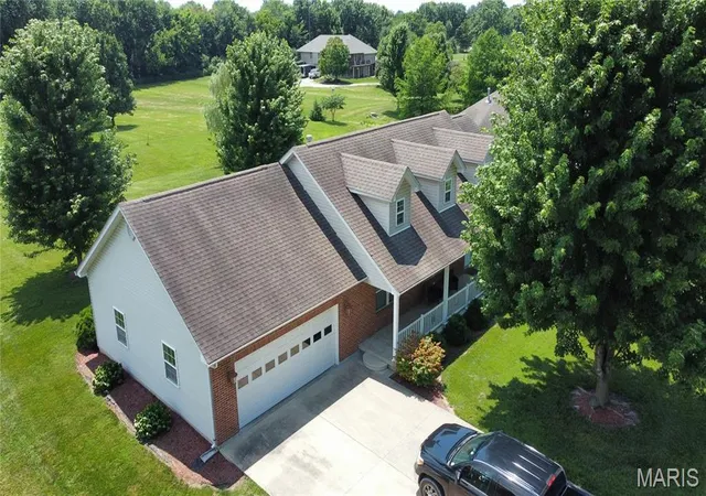 Photo 3 of Single family home for sale at 454 Rose St, Montgomery City, MO 63361 | MLS# MIS26042494 | Listing updated on 2026-09-01
