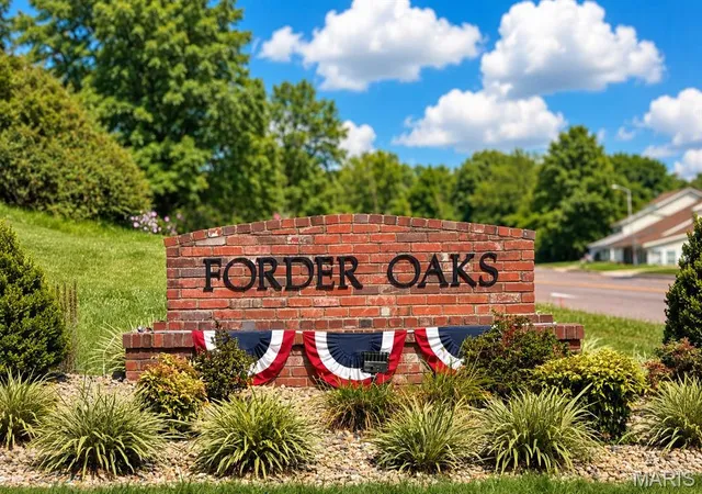 Homes for sale in Saint Louis, MO | 4455 Forder Oaks Dr, Saint Louis, MO 63129 | MLS# MIS26042523