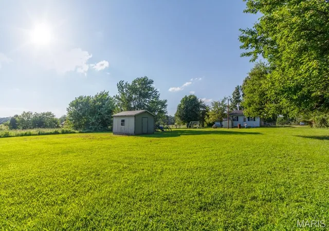 3rd image of 23128 Hwy 32, Lebanon, MO 65536 | MLS# MIS26042543