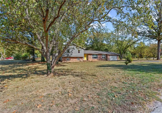 5th image of 5967 Town And Country Ln, House Springs, MO 63051 | MLS# MIS26042554