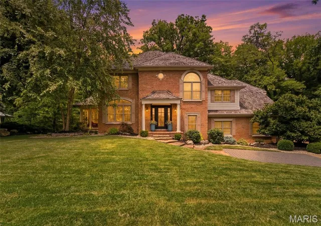 Homes for sale in Edwardsville, IL | 1107 N Oxfordshire Ln, Edwardsville, IL 62025 | MLS# MIS26042564