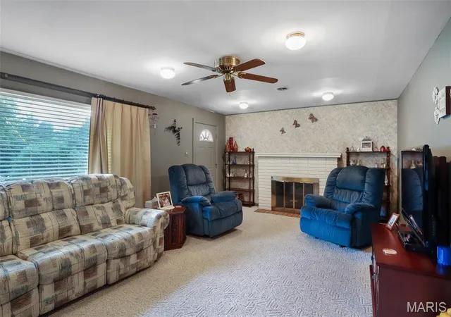 Homes for sale in Fredericktown, MO | 411 Parkin St, Fredericktown, MO 63645 | MLS# MIS26042570