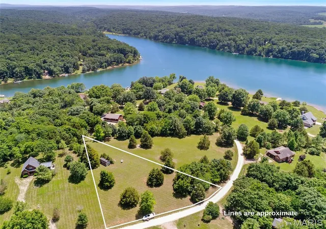 Homes for sale in Bourbon, MO | 102 Anthonies Mill Road, Bourbon, MO 64551 | MLS# MIS26042573