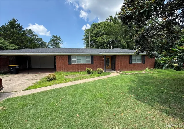 Homes for sale in Kennett, MO | 812 Hastings Dr, Kennett, MO 63857 | MLS# MIS26042580