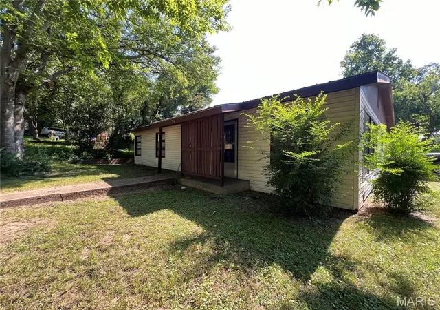 Homes for sale in Doniphan, MO | 500 Lafayette St, Doniphan, MO 63935 | MLS# MIS26042582