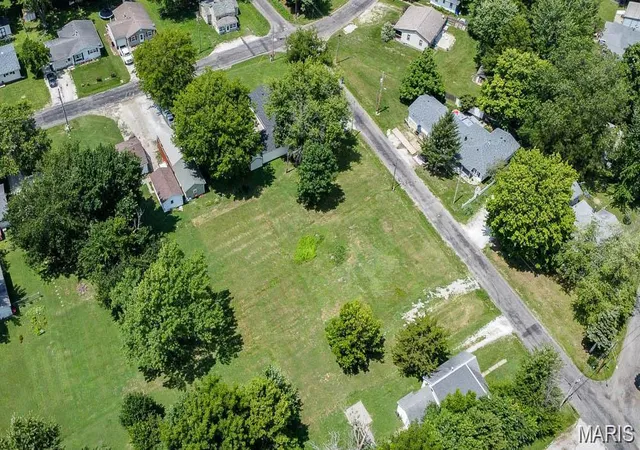 Homes for sale in Jerseyville, IL | 404 Lott, Jerseyville, IL 62052 | MLS# MIS26042605