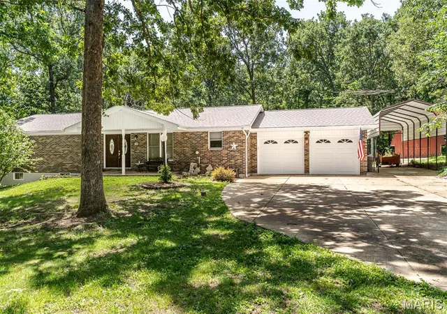Homes for sale in Union, MO | 862 College Rd, Union, MO 63084 | MLS# MIS26042608