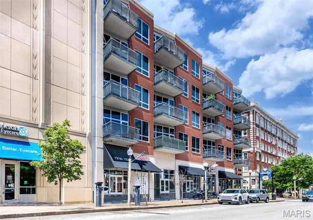 1st image of 9 N Euclid Ave #608, St. Louis, MO 63108 | MLS# MIS26042611
