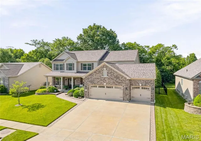 Homes for sale in Wentzville, MO | 327 Hyde Park Ave, Wentzville, MO 63385 | MLS# MIS26042614