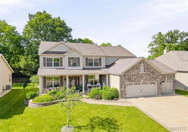 Homes for sale in Wentzville, MO | 327 Hyde Park Ave, Wentzville, MO 63385 | MLS# MIS26042614