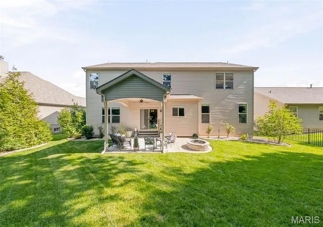 Homes for sale in Wentzville, MO | 327 Hyde Park Ave, Wentzville, MO 63385 | MLS# MIS26042614