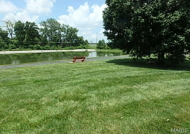 25th image of 415 Shirley Ridge Dr #16, Saint Charles, MO 63304 | MLS# MIS26042655