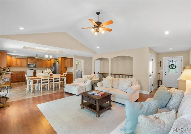 Photo 3 of Sale Pending at 2362 Fire Crest Ct, Washington, MO 63090 | MLS# MIS26042674 | Listing updated on 2026-08-13
