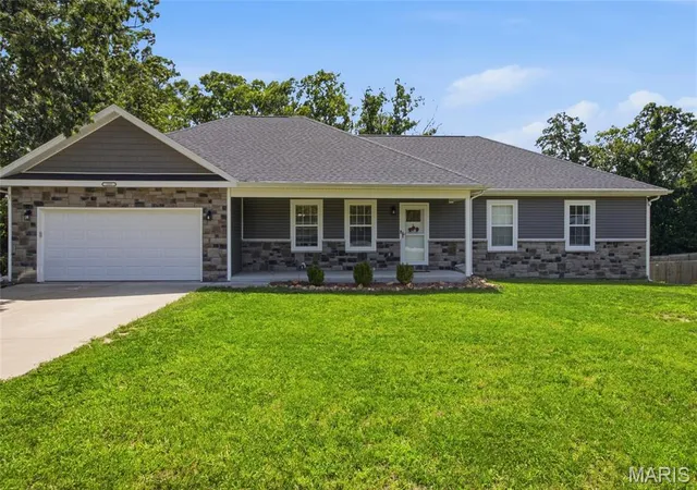 Homes for sale in St. Robert, MO | 205 Zeigenbein Rd, St. Robert, MO 65584 | MLS# MIS26042677