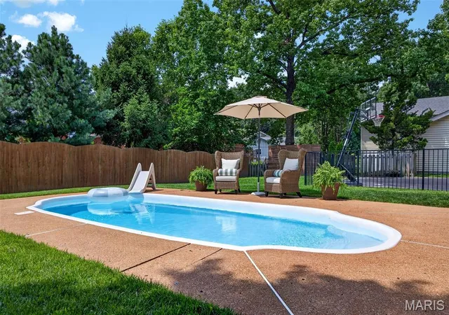 Homes for sale in Saint Louis, MO | 1120 Hollin Ct, Saint Louis, MO 63131 | MLS# MIS26042683