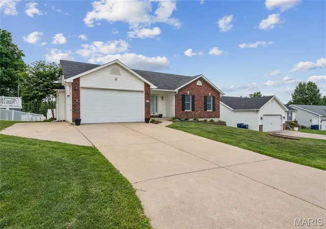 Homes for sale in Troy, MO | 224 Carrington Blvd, Troy, MO 63379 | MLS# MIS26042705