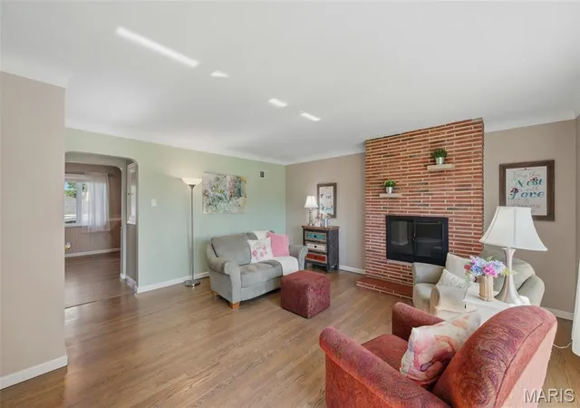 Homes for sale in Saint Louis, MO | 9841 Knollshire Dr, Saint Louis, MO 63123 | MLS# MIS26042729